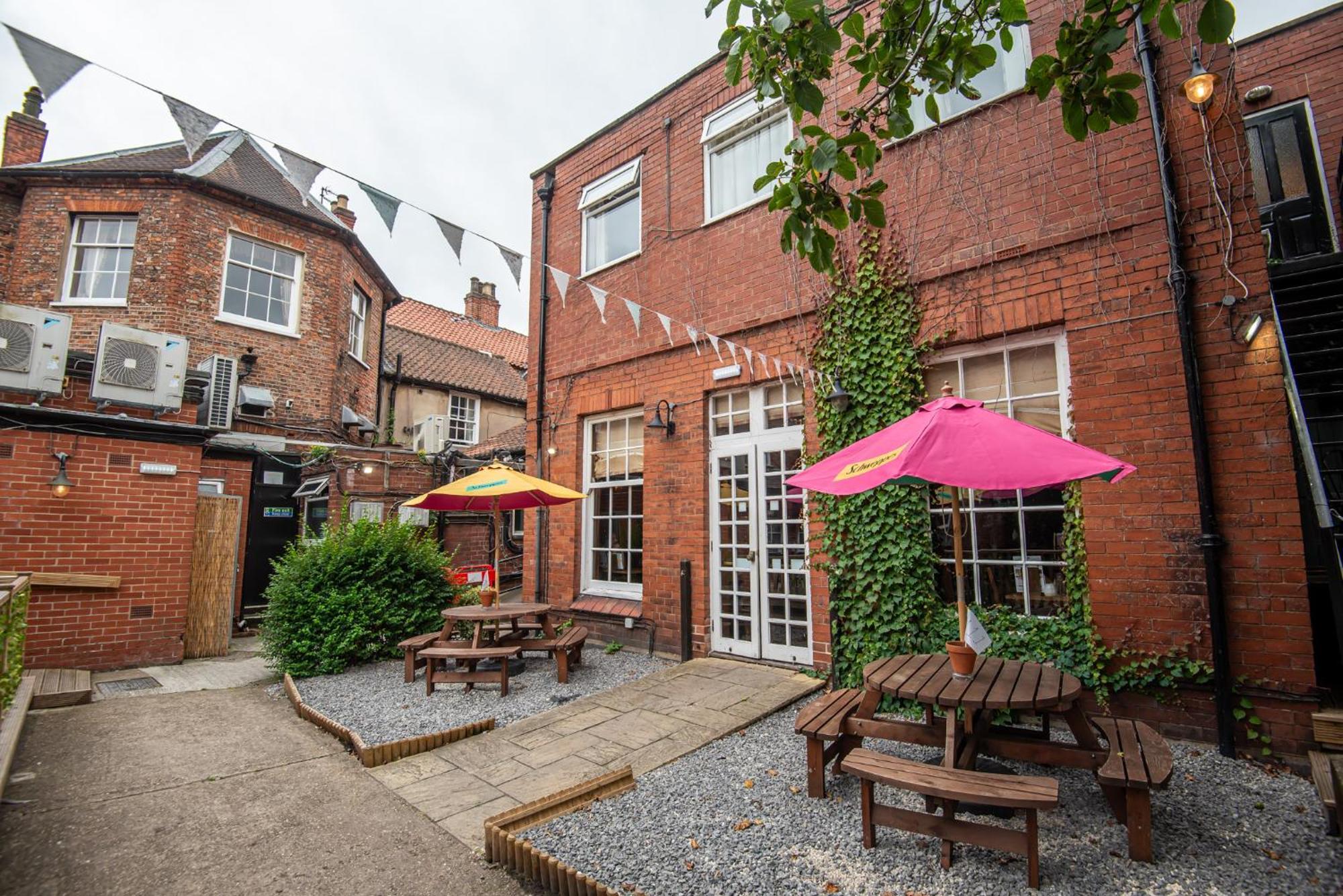 The George Inn Selby Exterior foto